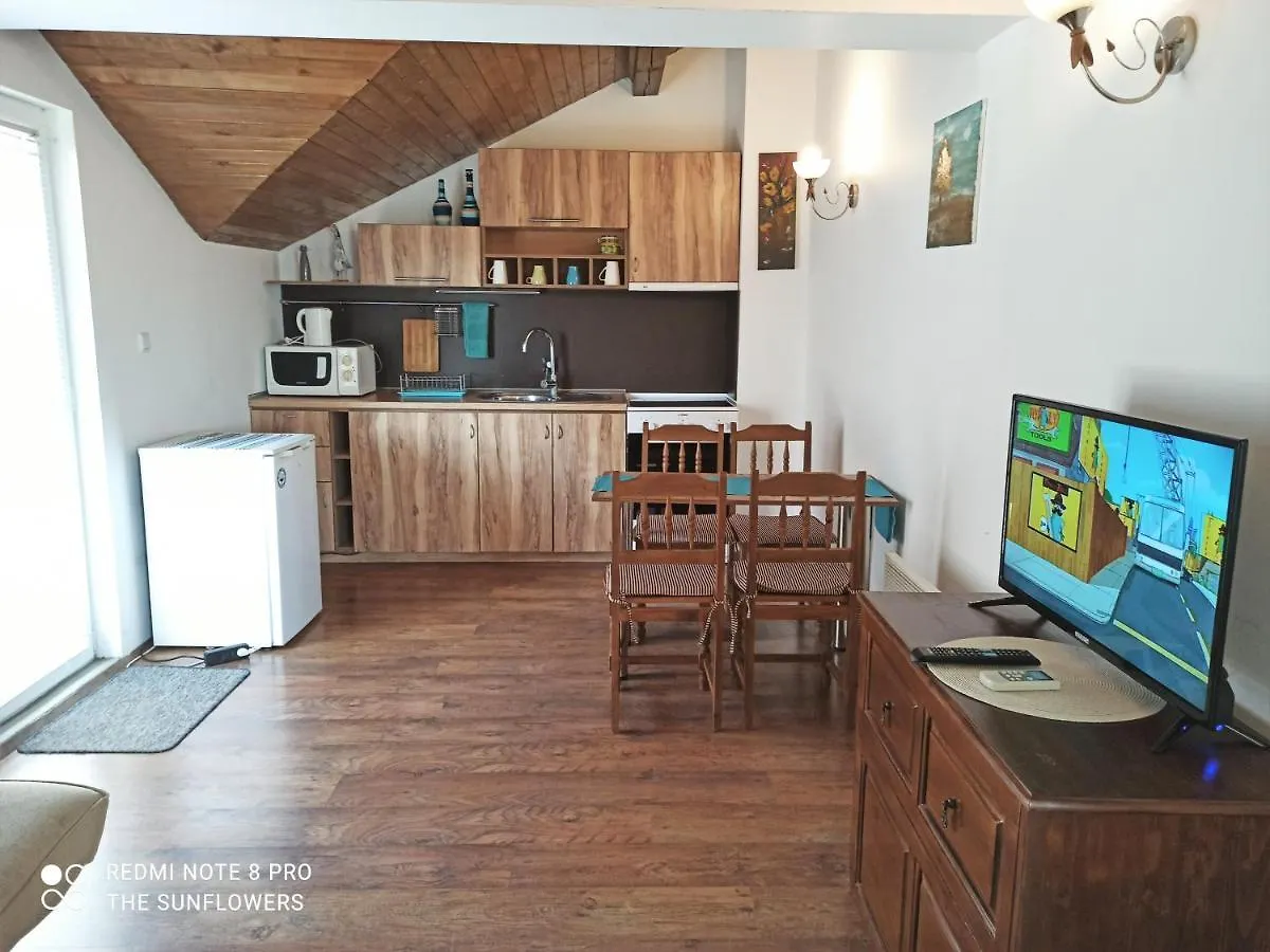 Guest House Sunflowers Поморие Болгария